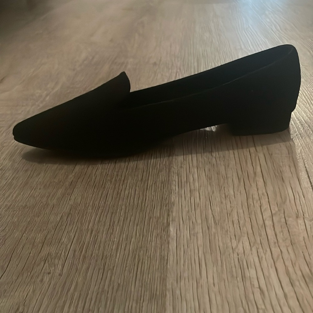 NIB Halston Black Loafers Size 9